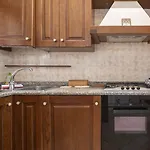 Maison Valentina
